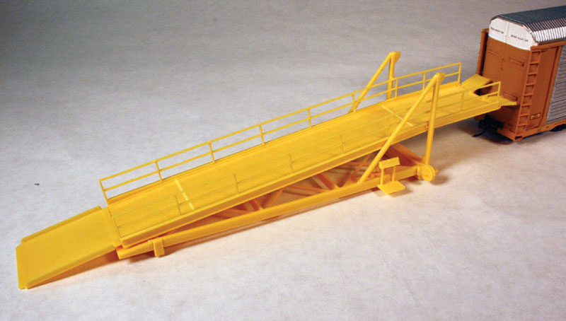 A-line HO Auto Rack Loading Ramp - Kit -- Yellow