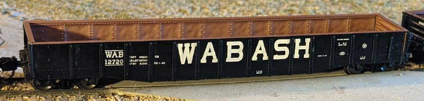 Bluford Shops N-Scale 52'6" 15-Panel Mill Gondola - Medium Dented Sides - Ready to Run -- Wabash # 12720 (black, white)