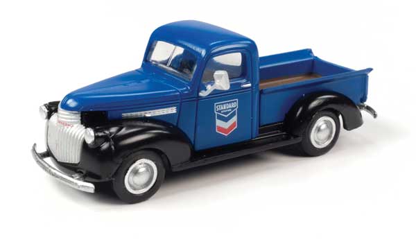 Classic Metal Works 1941-1946 Chevrolet Pickup Truck - Assembled - Mini Metals(R) -- Standard Oil (dark blue, black) - 221-30653