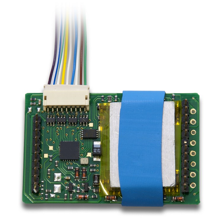 Digitrax DG583AR Large Scale & High Current Draw Wired Decoders -- 5 Amp, 8FX3, 1.45 x 2.23" w/Aristo Plug - 245-DG583AR