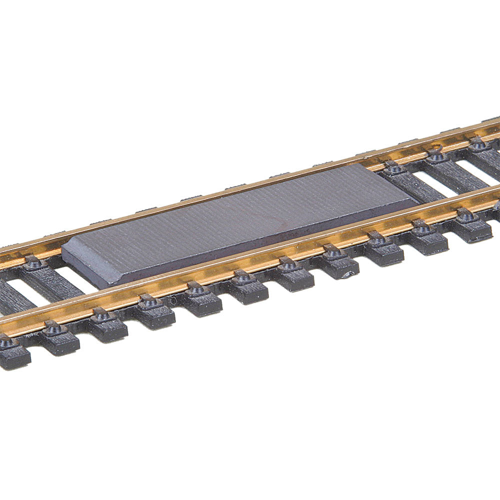 Kadee Permanent Magnet Delayed Uncoupler -- Code 83 1 Pair - 380-322