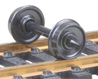 Kadee Code 110 (.110") 28" Smooth-Back RP-25 Wheelsets pkg(12) - 380-524