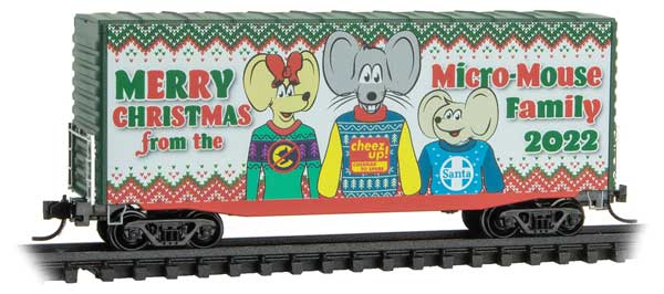 Micro-Trains Modified Pullman-Standard 40' Hy-Cube Boxcar - Ready to Run -- 2022 Micro-Mouse Christmas (white, green, red) - 489-10100894