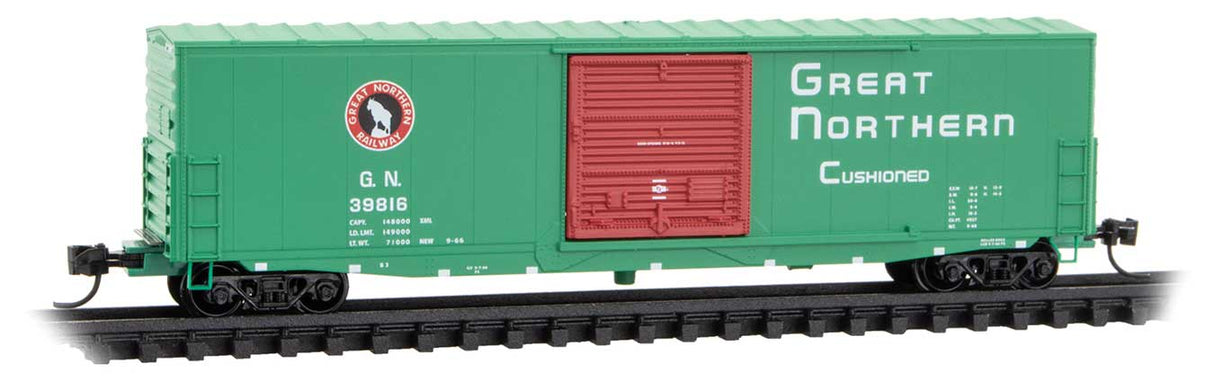 50' Boxcar with 10' Door, No Roofwalk, Short Ladders - Ready to Run -- Great Northern #39816 (Jade Green, red, EB Style Lettering)