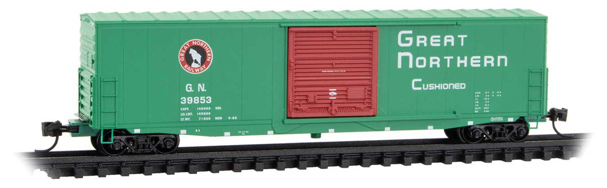 Micro-Trains N 50' Boxcar with 10' Door, No Roofwalk, Short Ladders - Ready to Run -- Great Northern #39853 (Jade Green, red, EB Style Lettering)