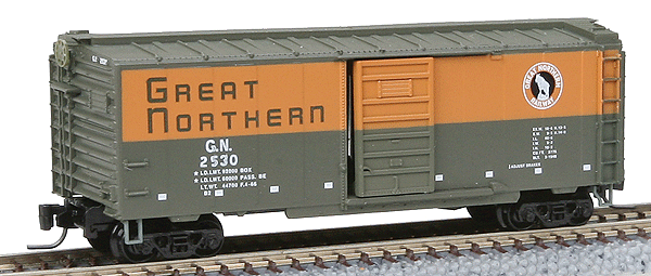Micro-Trains 40' Single Door Boxcar -- Great - 489-50000561
