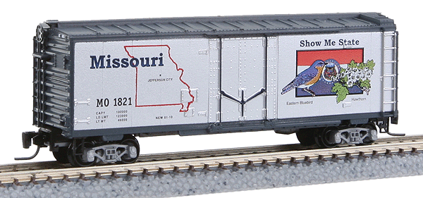 Micro-Trains 50-State Car Series - 40' Plug-Door Boxcar -- Missouri #1821 (#19 in Series) - 489-50200519