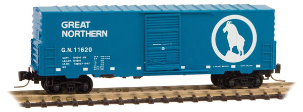 Micro-Trains 40' Single-Door Boxcar No Roofwalk - Ready to Run -- Great Northern #11620 (Big Sky Blue, white) - 489-50300142