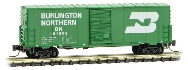 Micro-Trains 40' Single-Door Boxcar No Roofwalk - Ready to Run -- Burlington Northern 161805 (Cascade Green, white, Large Logo) - 489-50300201