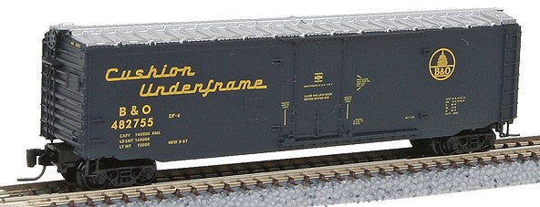 Micro-Trains 50' Standard Plug Door Boxcar -- Baltimore & Ohio #482755 - 489-50700402