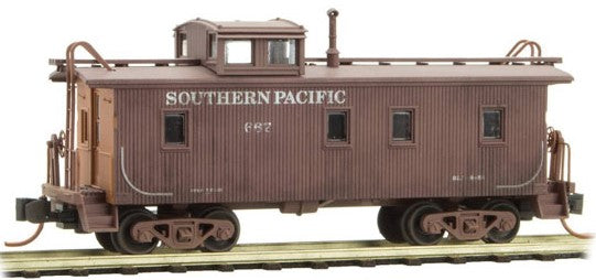 Micro-Trains N 34' WOOD SHEATHED CABOOSE - SOUTHERN PACIFIC "WEATHERED" - 489-5144310