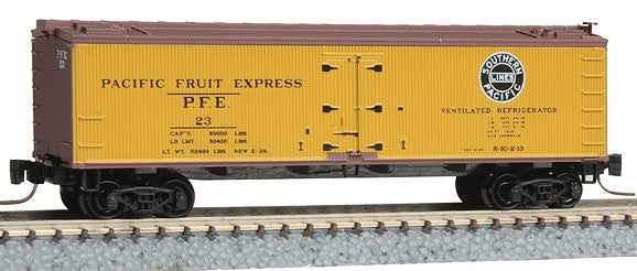 Micro-Trains 40' Wood Reefer - Ready to Run -- Pacific Fruit Express #23 (yellow, brown, SP Lines Logo) - 489-51800012