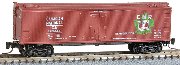 Micro-Trains 40' Wood Reefer - Ready to Run -- Canadian National #209344 (Boxcar Red, green, CNR Leaf Logo) - 489-51800072