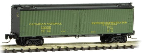 Micro-Trains 40' Wood-Sheathed Ice Reefer - Ready to Run -- Canadian National #10329 (green, black, yellow, Express Refrigerator) - 489-51800411
