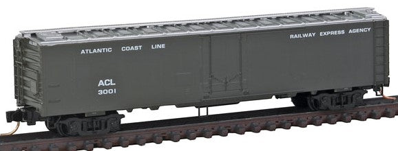 Micro-Trains 52' RIVET EXP REEFER - ACL - 489-5200110