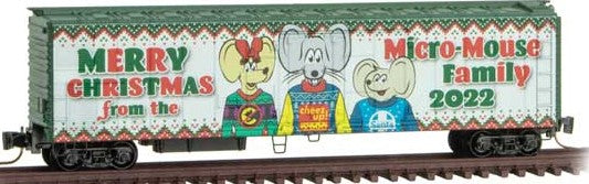Micro-Trains 51' Riveted-Side Mechanical Reefer - Ready to Run -- 2022 Micro-Mouse Christmas (white, green, red) - 489-54800150