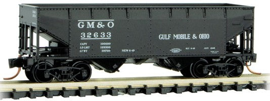 Micro-Trains 33' 2-Bay Offset-Side Hopper - Ready to Run -- Gulf, Mobile & Ohio 32633 (black) - 489-5500540