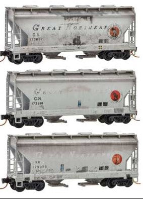 Micro-Trains ACF 39' 2-Bay Center-Flow Covered Hopper, Round Hatches 3-Pack - Ready to Ru -- Great Northern 178837, 173981, 173996 (Weathered, gray, red Rocky Logo) - 489-9244170