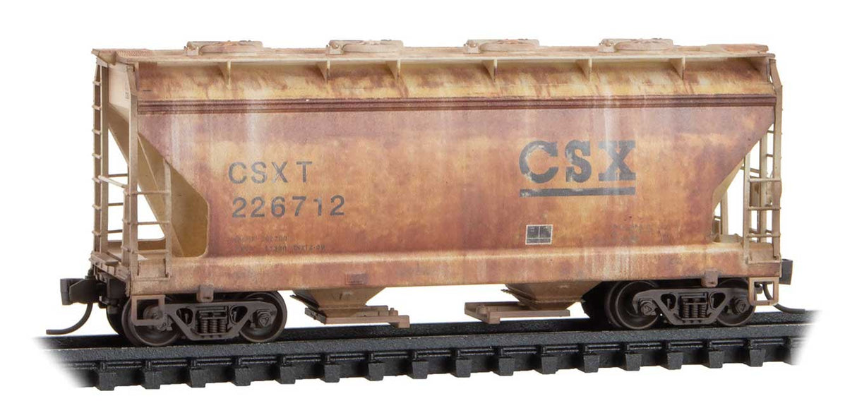Micro-Trains N ACF 39' 2-Bay Center-Flow Covered Hopper - Round Hatches - Ready to Run -- CSX #226712 (Weathered, beige, black)