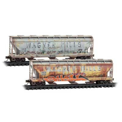 ACF 3-Bay Center Flow Covered Hopper w/Round Hatches - Ready to Run -- The Andersons AEX #1412, 1413 (Ex-Wagner Mills, weathered, gray, graffiti)