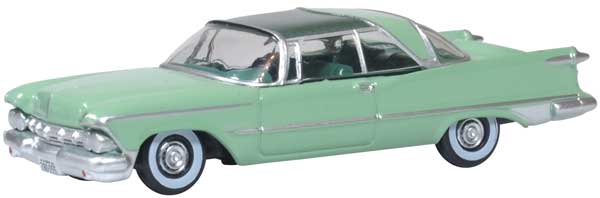 1959 Imperial Crown 2-Door Hardtop - Assembled -- Highland Green, Ballad Green Imperial - 553-87IC59002