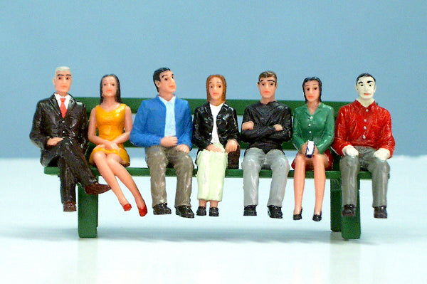 USA Trains PASSENGER CAR FIGURES - 748-311