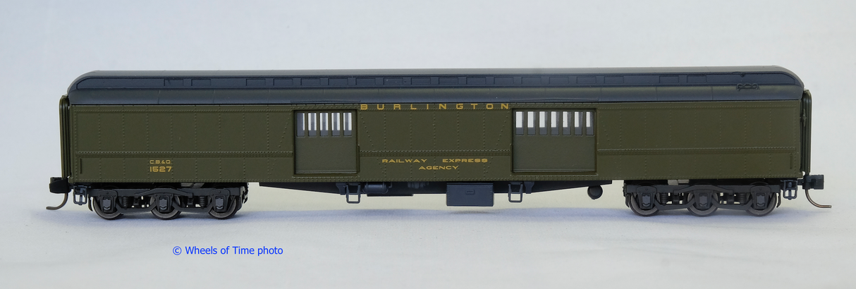 Wheels of Time N Scale Heavyweight 74-ft baggage-express car - Chicago Burlington & Quincy (CB&Q) #1527