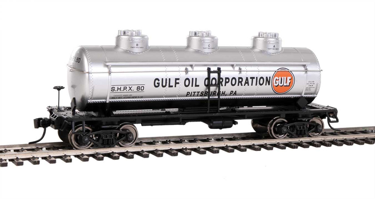Walthers Mainline 36' 3-Dome Tank Car - Ready to Run -- Gulf Oil #60 - 910-1134