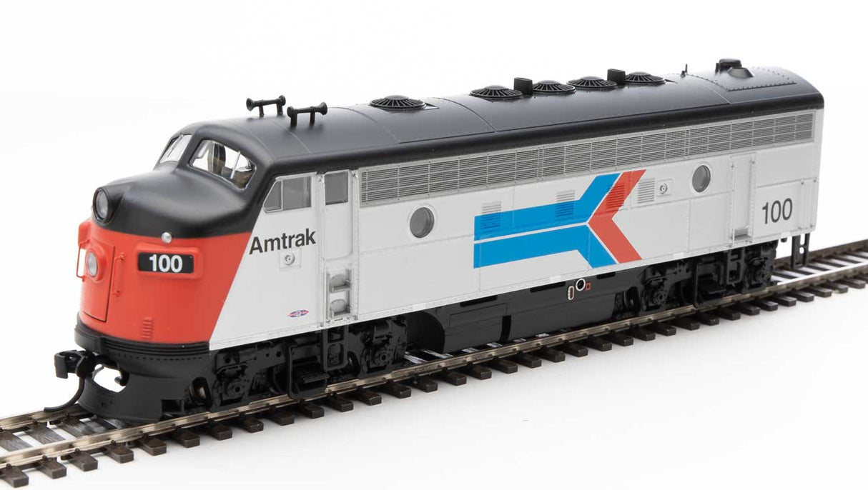 Walthers Mainline EMD F7 A-B Set - ESU Sound and DCC -- Amtrak(R) #100, 150 (Phase I; silver, red, blue, black) - 910-19956