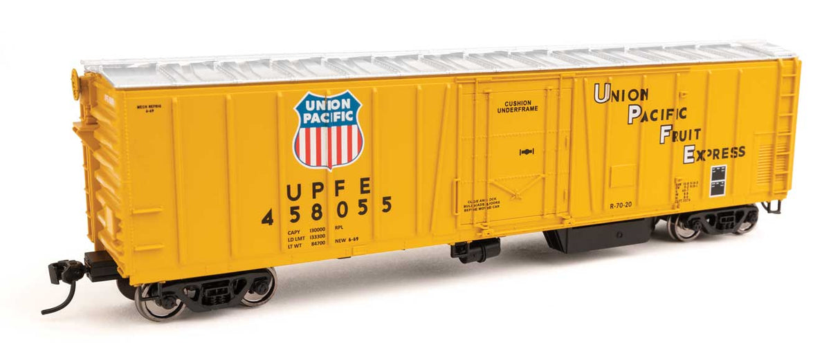 WalthersMainline HO 50' AAR Mechanical Refrigerator Car - Ready-to-Run -- Union Pacific(R) UPFE #458055