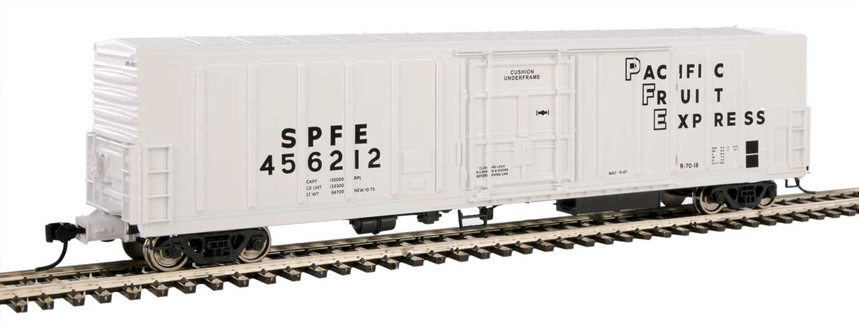 Walthers Mainline 57' Mechanical Reefer - Ready to Run -- Southern Pacific(TM) SPFE #456212 - 910-3964