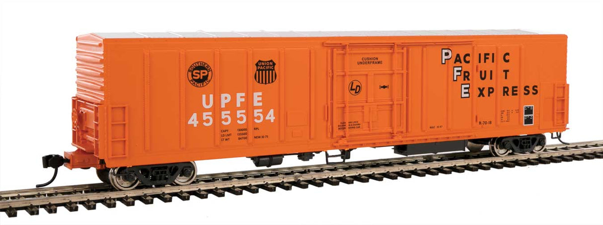Walthers Mainline 57' Mechanical Reefer - Ready to Run -- Union Pacific(R) UPFE #455554 - 910-3967