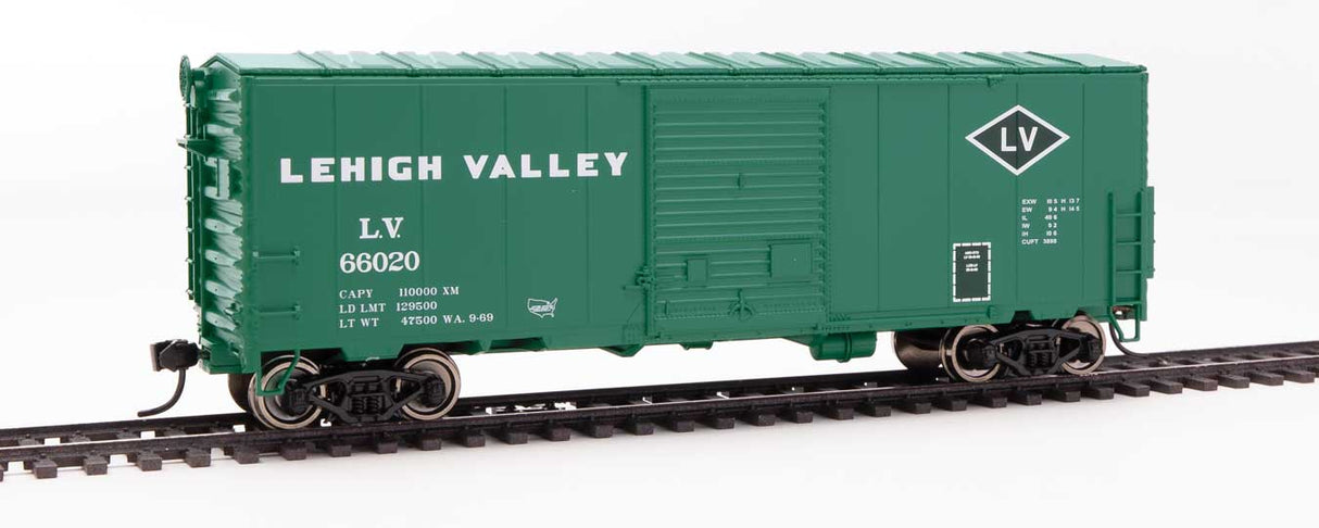 Walthers Mainline 40' ACF Modernized Welded Boxcar w/8' Youngstown Door - Ready to Run -- Lehigh Valley #66202 - 910-45012