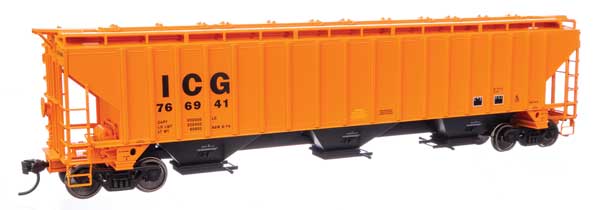 WalthersMainline HO 57' Trinity 4750 3-Bay Covered Hopper - Ready to Run -- Illinois Central Gulf #766941