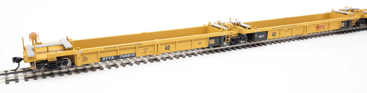 Walthers Mainline Thrall 5-Unit Rebuilt 40' Well Car - Ready to Run -- Trailer-Train DTTX #748876 A-E (yellow, Large Red Logo) - 910-55655