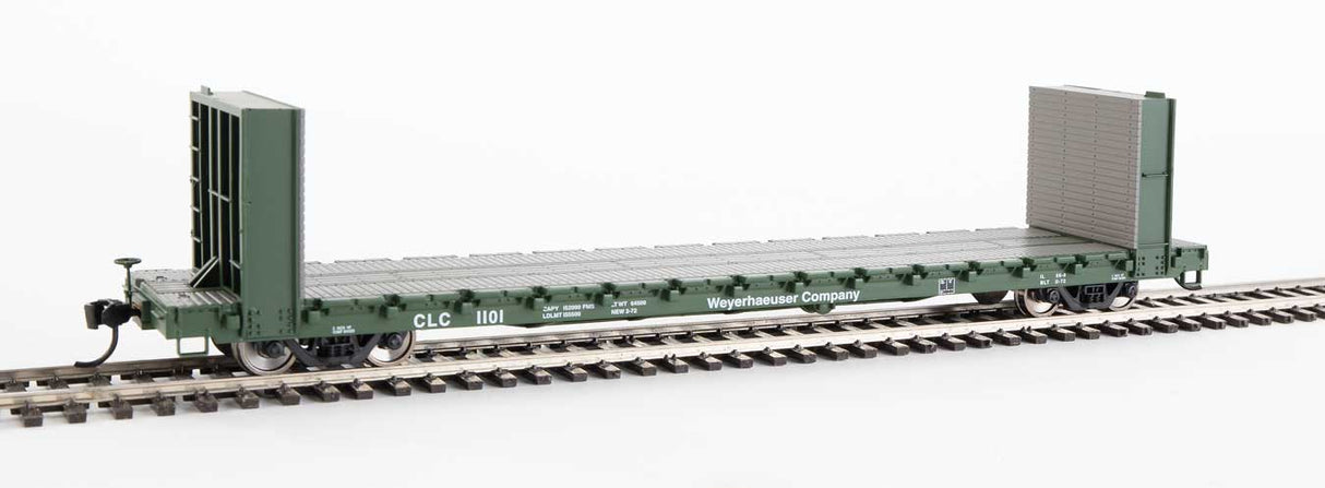 Walthers Mainline 60' Pullman-Standard Bulkhead Flatcar (48' IL) - Ready to Run -- Weyerhauser #1101 - 910-5825