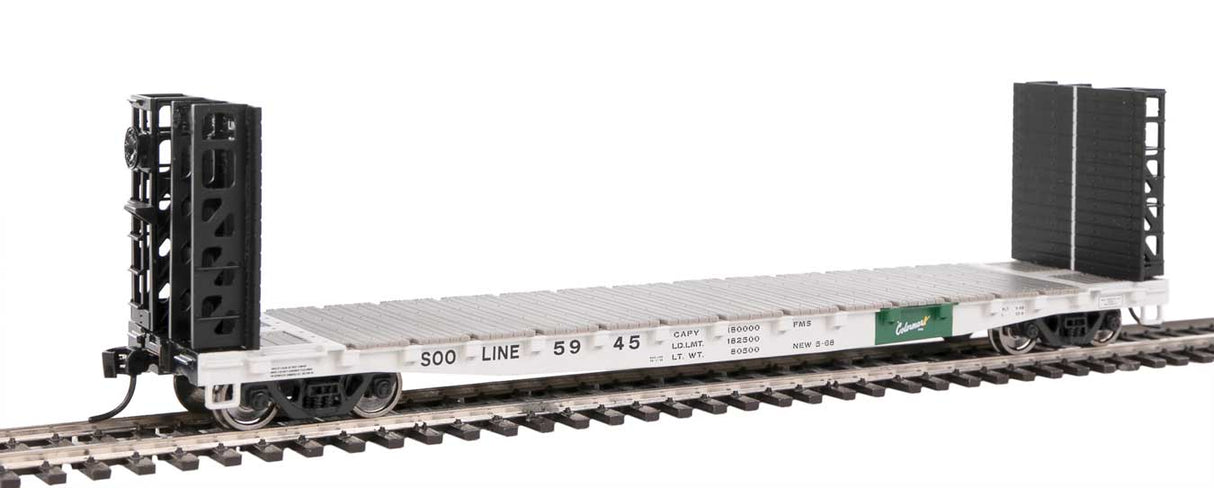 Walthers Mainline 53' GSC Bulkhead Flatcar - Ready to Run -- Soo Line #5945 (white, black, green) - 910-5915