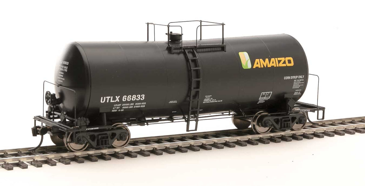 WalthersProto 40' UTLX 16,000-Gallon Funnel-Flow Tank Car - Ready to Run -- Amaizo UTLX #66833 - 920-100159
