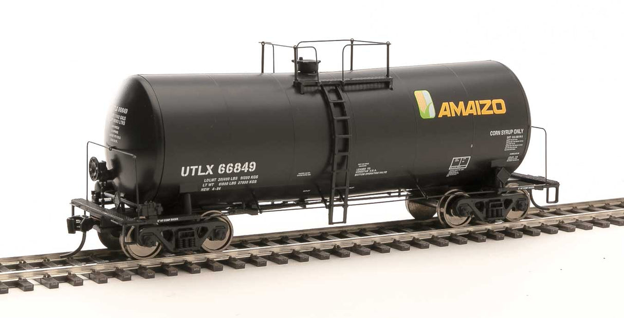 WalthersProto 40' UTLX 16,000-Gallon Funnel-Flow Tank Car - Ready to Run -- Amaizo UTLX #66849 - 920-100160