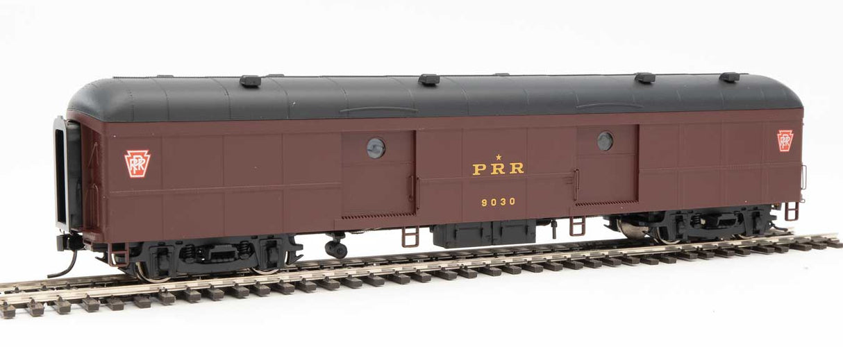 WalthersProto 60' Pennsylvania Class B60b Baggage Car w/Standard Doors -- Pennsylvania Railroad #9030 (Modern w/Keystone, Non Messenger) - 920-17252
