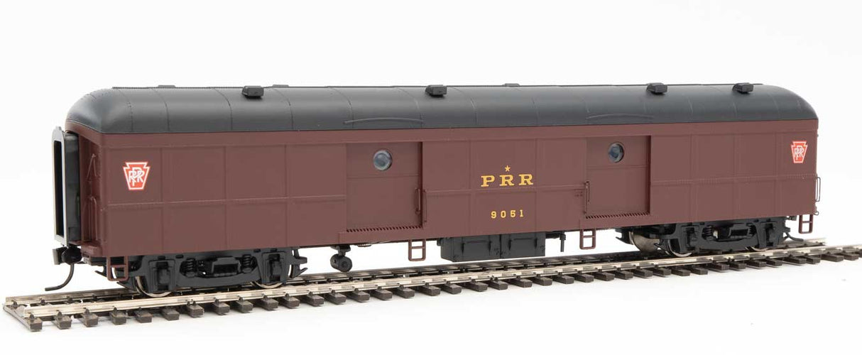 WalthersProto 60' Pennsylvania Class B60b Baggage Car w/Standard Doors -- Pennsylvania Railroad #9051 (Modern w/Keystone, Non Messenger) - 920-17253