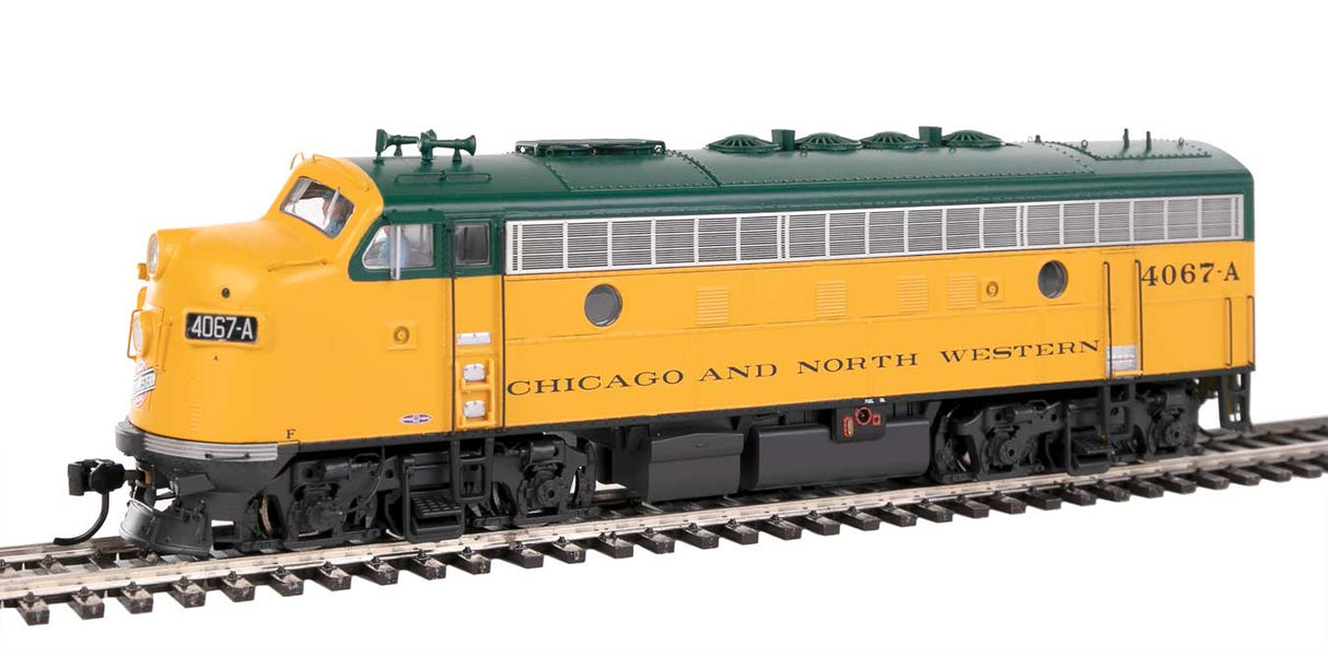 WalthersProto EMD F7A - LokSound 5 Sound & DCC -- Chicago & North Western(TM) #4067A - 920-40930