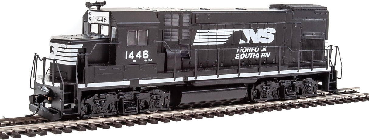 Walthers Trainline EMD GP15-1 - Standard DC -- Norfolk Southern (black, white) - 931-2504