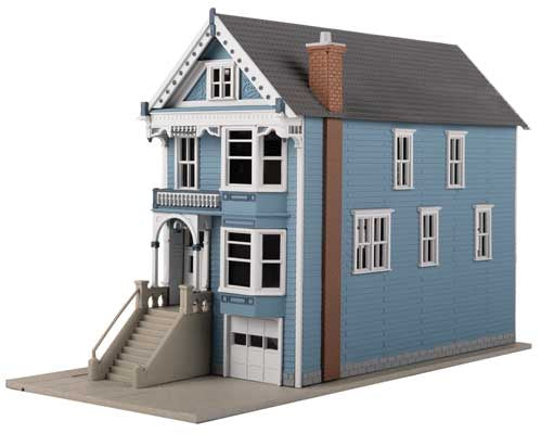 Walthers Trainline HO Painted Lady House Victorian House -- Kit