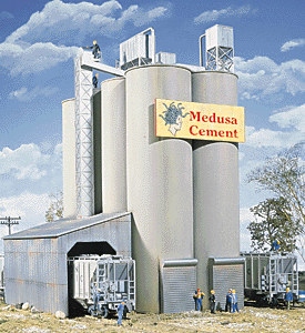 Walthers Cornerstone HO Medusa Cement Company -- Kit