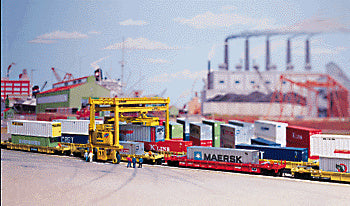 Walthers Cornerstone MI-JACK Translift(R) Intermodal Crane -- Kit - 4 x 3-1/8 x 3" 10.1 x 7.9 x 7.6cm - 933-3222