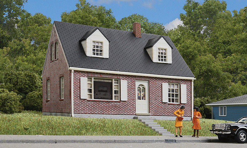 Brick Cape Cod House -- Kit - 4-1/4 x 3-5/8 x 3" 10.7 x 9.2 x 7.6cm