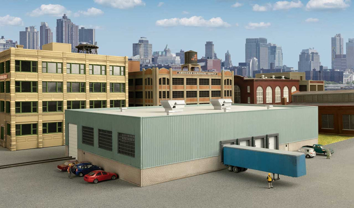 Walthers Cornerstone N Modern Transload Terminal -- Kit - 10-1/2 x 6-5/16 x 2-13/64" 26.7 x 16 x 5.6cm - 933-3856