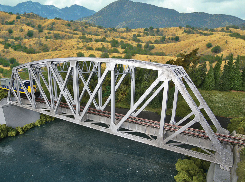 Walthers Cornerstone Arched Pratt Truss Railroad Bridge -- Single-Track - Kit - 23 x 3-1/16 x 5-1/4" 58.4 x 7.8 x 13.3cm - 933-4521