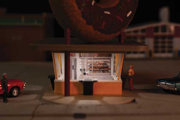 Walthers Cornerstone 933-4702 HO Hole-In-One Donut Shop - Spaces -- Interior Lighting and Detail Insert